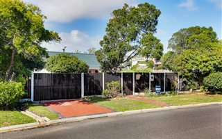 3 Bedroom House in Milkwood Park