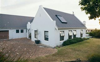 4 Bedroom House in Noordhaven