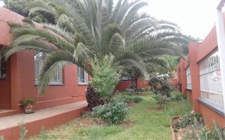 2 Bedroom Garden Cottage in Primrose