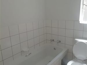 2 Bed Apartment in Adamayview