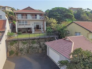 5 Bed House in Bluff