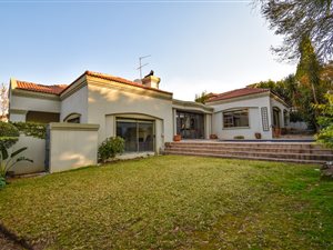 4 Bed House in Dainfern Golf Estate