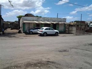 Commercial space in Clairwood