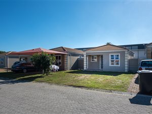 3 Bed House in Heideveld