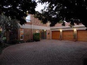 4 Bed Cluster in Farrarmere