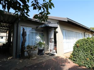 1 Bed Apartment in Northcliff