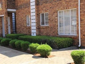 2 Bed Apartment in Clarina