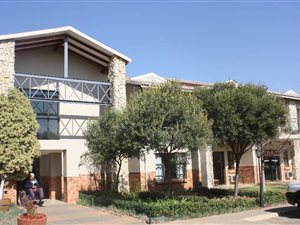 Bachelor apartment in Tijger Valley and surrounds