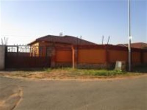 3 Bed House in Goudrand