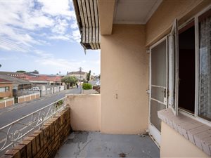2 Bed Apartment in Glenlily
