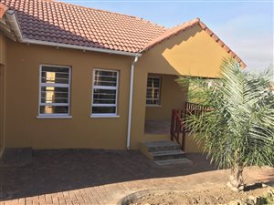 3 Bed Townhouse in Beacon Bay