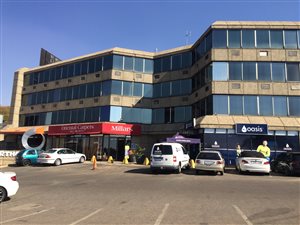 1283 m² Office Space in Northcliff