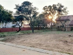 520 m² Land available in Faerie Glen