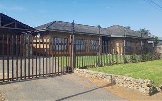 3 Bedroom House in Brakpan North