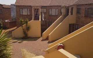 2 Bedroom Apartment in Winchester Hills