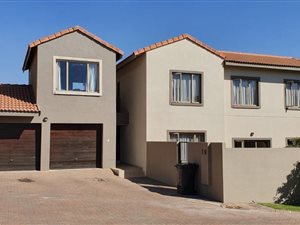 3 Bed Cluster in North Riding