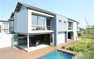5 Bedroom House in Waterfall Country Estate