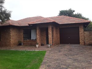 2 Bed Townhouse in Selcourt