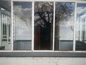 300 m² Commercial space in Brakpan Central