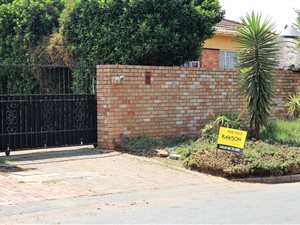 4 Bed House in Maraisburg