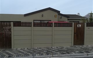 3 Bedroom House in Mitchells Plain