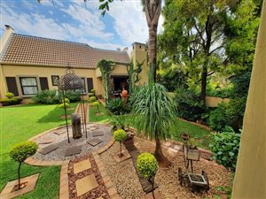 3 Bed Townhouse in Boardwalk Meander