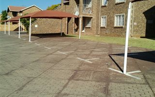 1 Bedroom Apartment in Lyttelton Manor