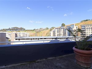 2 Bed Apartment in Tyger Valley