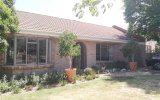 3 Bedroom House in Pearl Rise