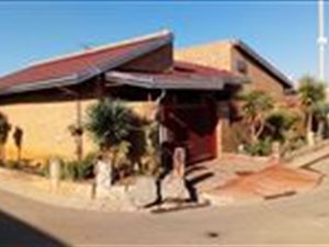 3 Bed House in Tembisa