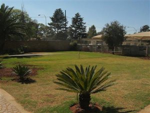 2 ha Farm in Bredell AH