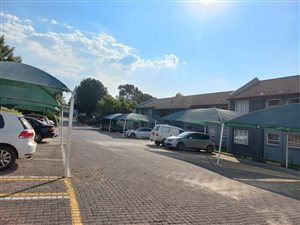 3 Bed Apartment in Bramley View