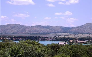 776 m² Land available in Leloko