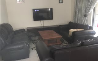 3 Bedroom House in Kosmosdal