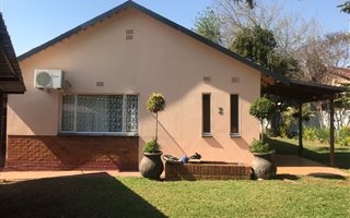4 Bedroom House in Protea Park
