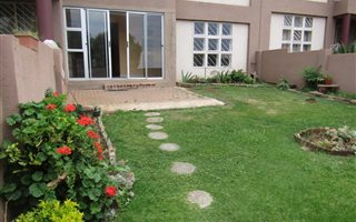 2 Bedroom Townhouse in Mulbarton