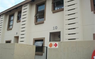 2 Bedroom Duplex in Gezina