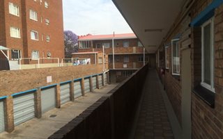 2 Bedroom Apartment in Westdene