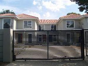2 Bed Townhouse in Cinderella