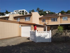 3 Bed Duplex in Bluff