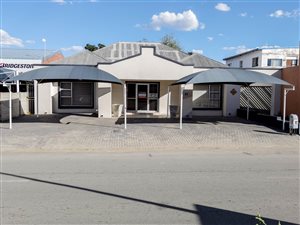313 m² Office Space in Kroonstad