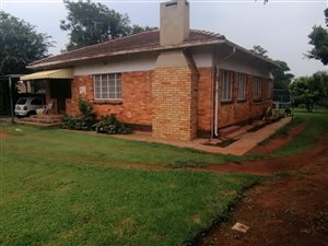 2 Bed House in Selection Park