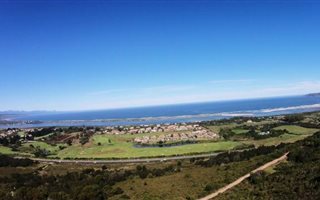 372 m² Farm in Goose Valley