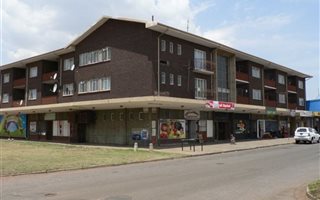65 m² Retail Space in Vanderbijlpark CE