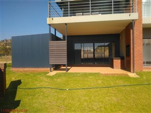 2 Bed Apartment in Redstone Country Estate