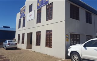 320 m² Commercial space in Amanzimtoti