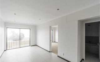 2 Bedroom Apartment in Tableview