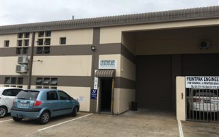 230 m² Industrial space in Springfield Park