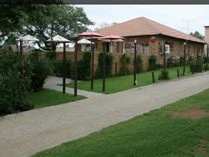 320 m² Commercial space in Deneysville