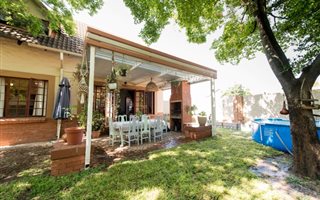 3 Bedroom Townhouse in Equestria